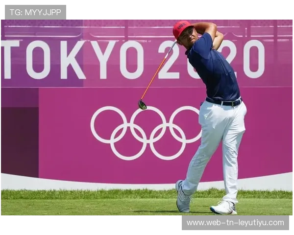 日本高尔夫公开赛决赛精彩纷呈，列强激烈角逐，日本高尔夫冠军